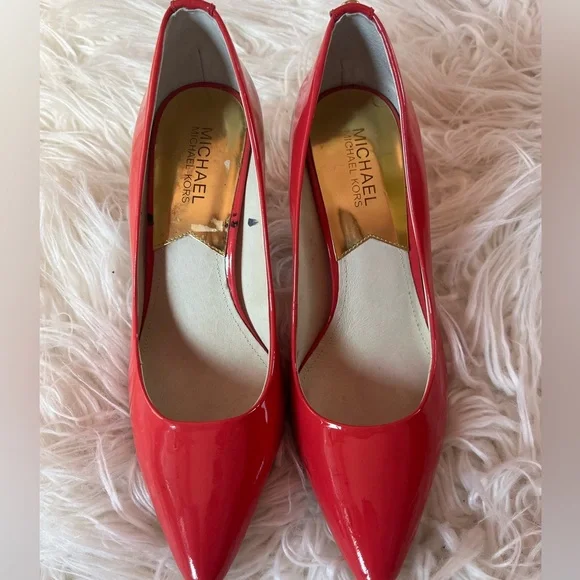 MICHAEL KORS Red Patent Leather Pointed-Toe Pumps 8 - Picture 10 of 10